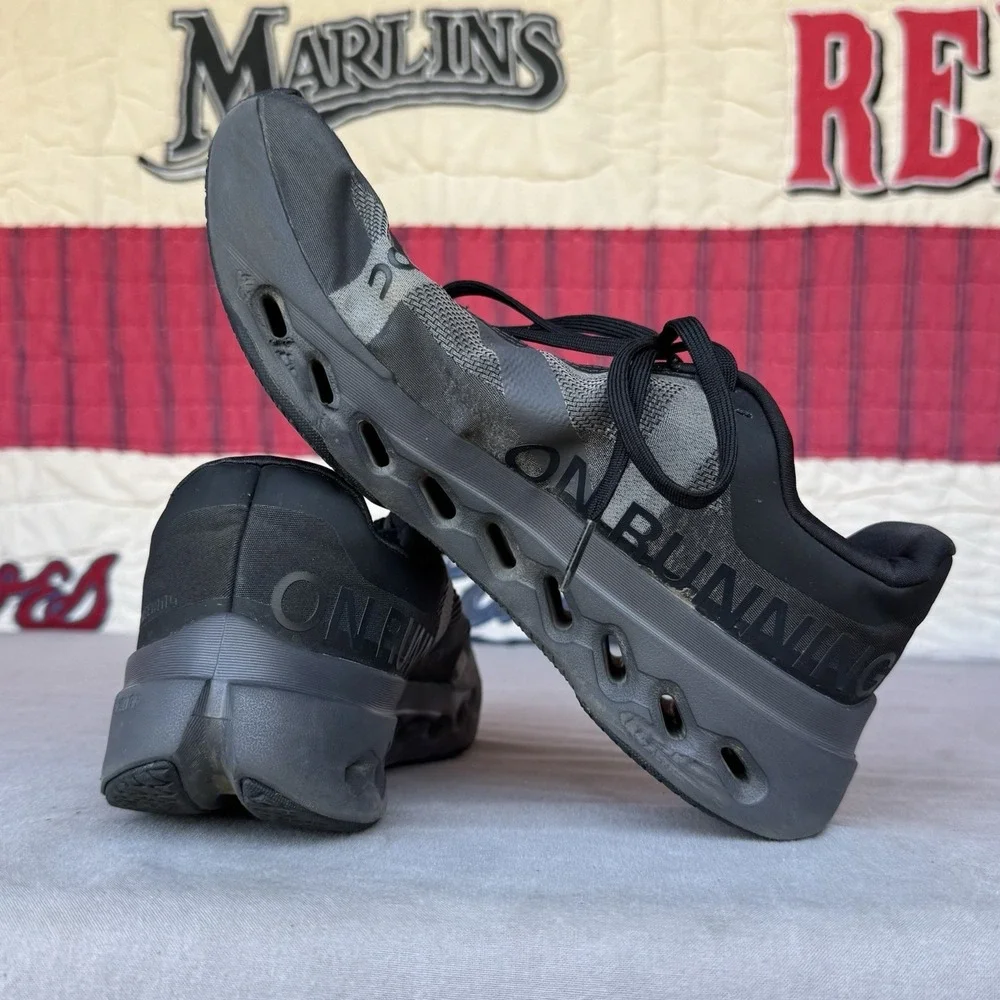 Size 9 - ON Cloudsurfer Next Black Eclipse‎ W 3WE30050106